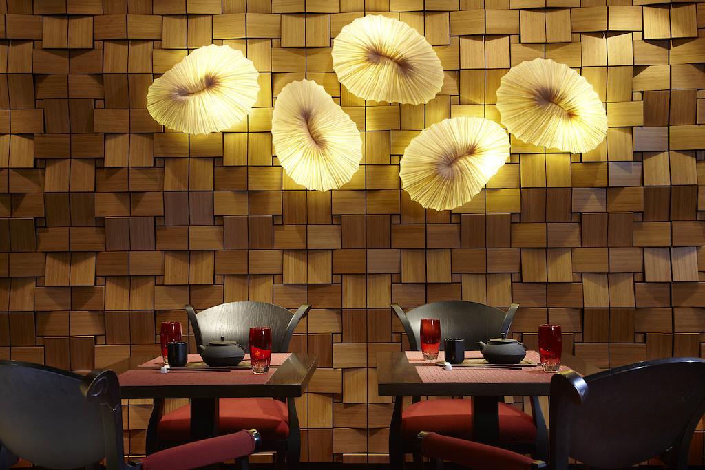 Opfikon-Glattbrugg Renaissance Zurich Hotel מסעדה תמונה