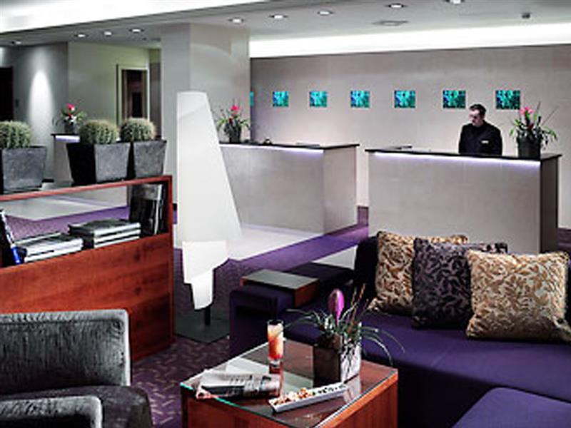 Opfikon-Glattbrugg Renaissance Zurich Hotel מראה חיצוני תמונה