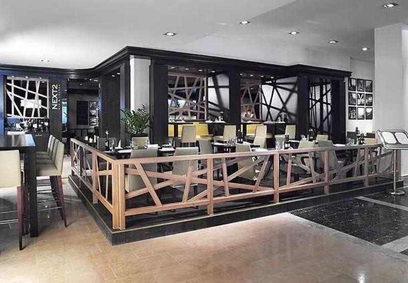 Opfikon-Glattbrugg Renaissance Zurich Hotel מראה חיצוני תמונה